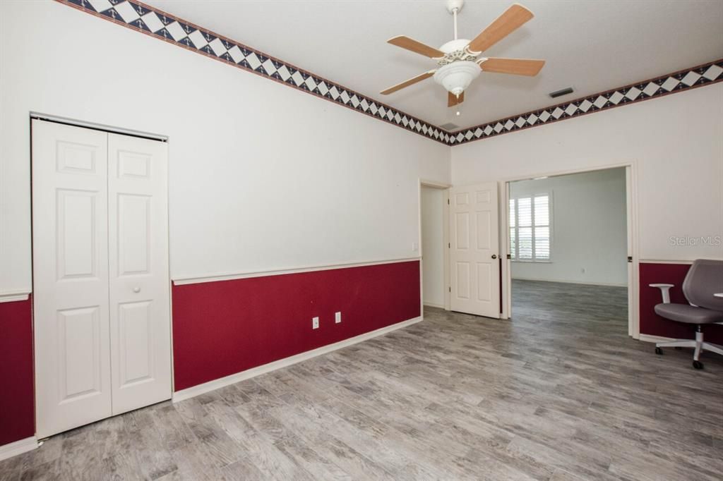 En Venta: $399,000 (3 camas, 2 baños, 1698 Pies cuadrados)