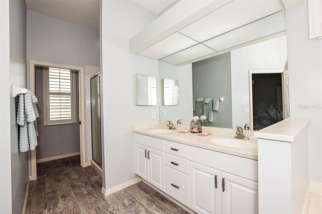 En Venta: $399,000 (3 camas, 2 baños, 1698 Pies cuadrados)