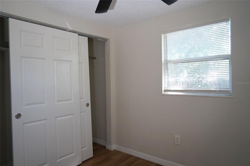 待售: $238,000 (2 贝兹, 1 浴室, 744 平方英尺)