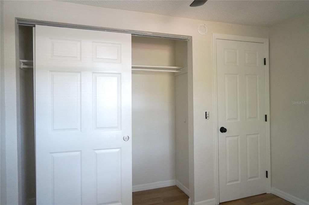 待售: $238,000 (2 贝兹, 1 浴室, 744 平方英尺)