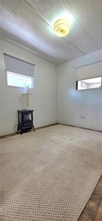 En Venta: $78,900 (2 camas, 1 baños, 684 Pies cuadrados)