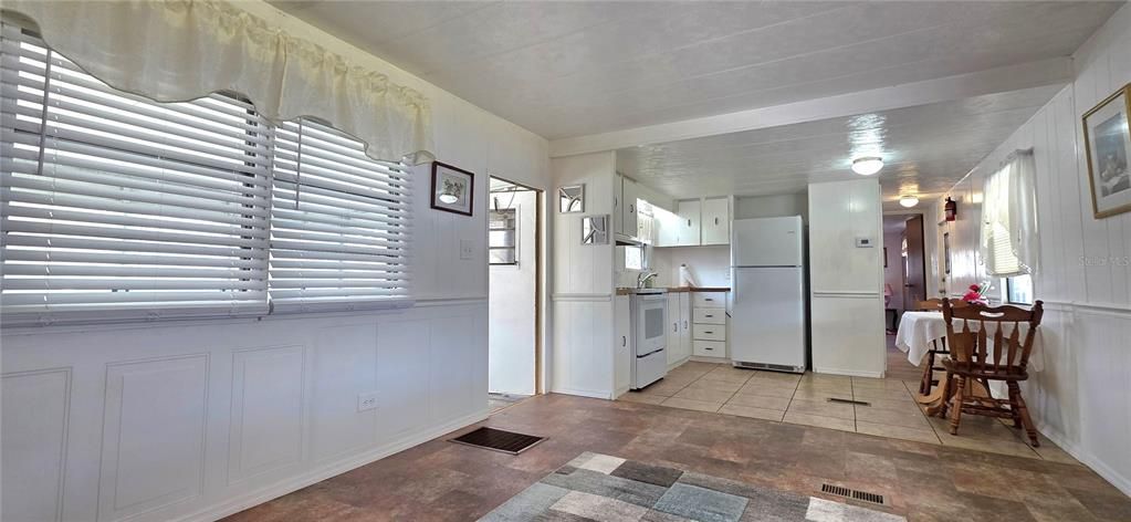 En Venta: $78,900 (2 camas, 1 baños, 684 Pies cuadrados)