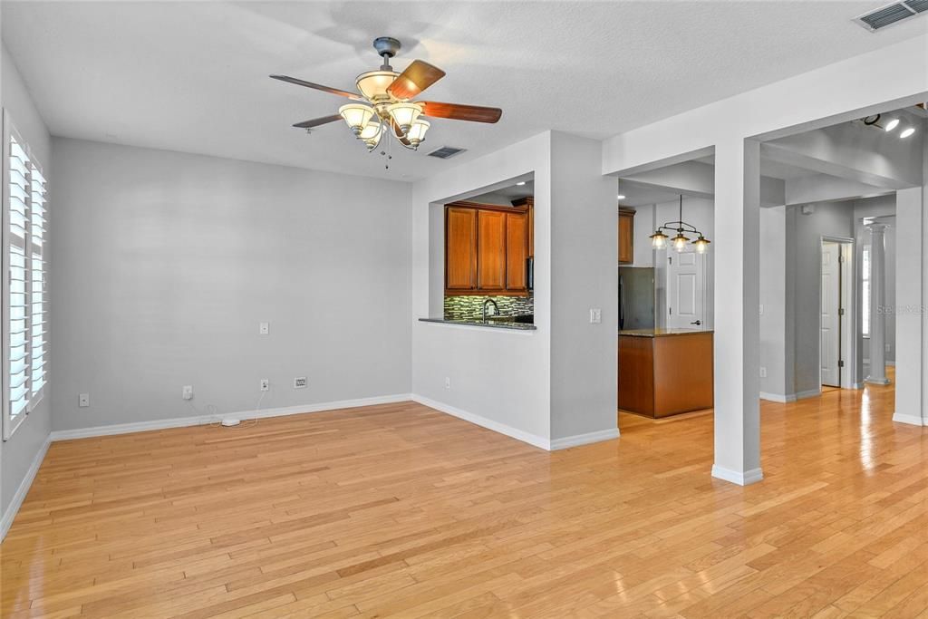 For Rent: $3,995 (2 beds, 2 baths, 1897 Square Feet)