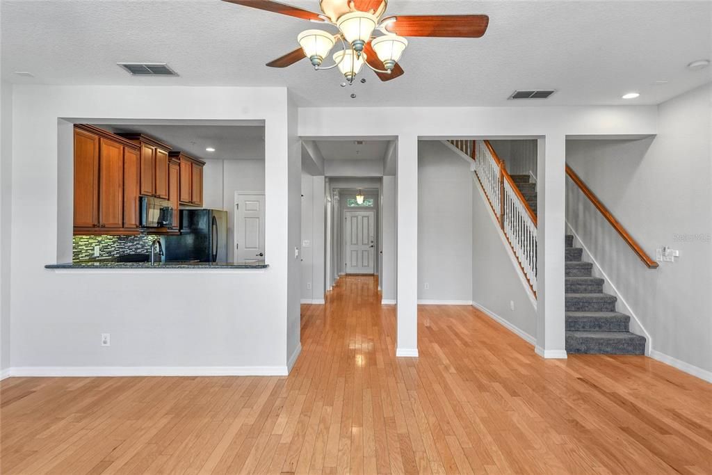 For Rent: $3,995 (2 beds, 2 baths, 1897 Square Feet)