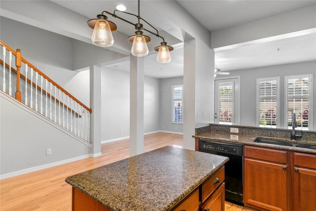 For Rent: $3,995 (2 beds, 2 baths, 1897 Square Feet)