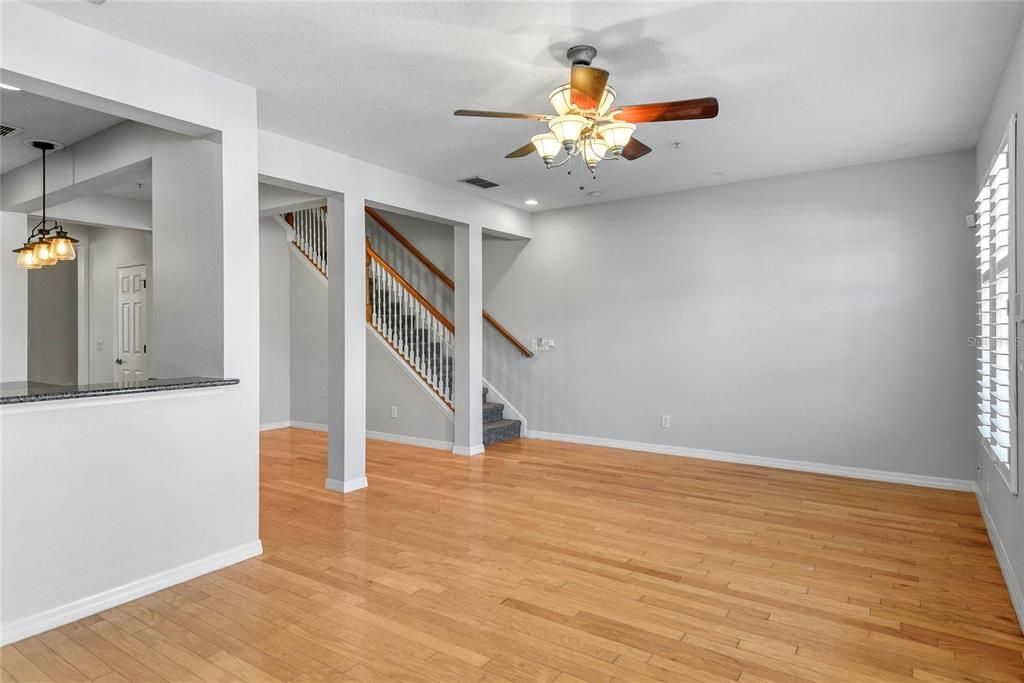 For Rent: $3,995 (2 beds, 2 baths, 1897 Square Feet)