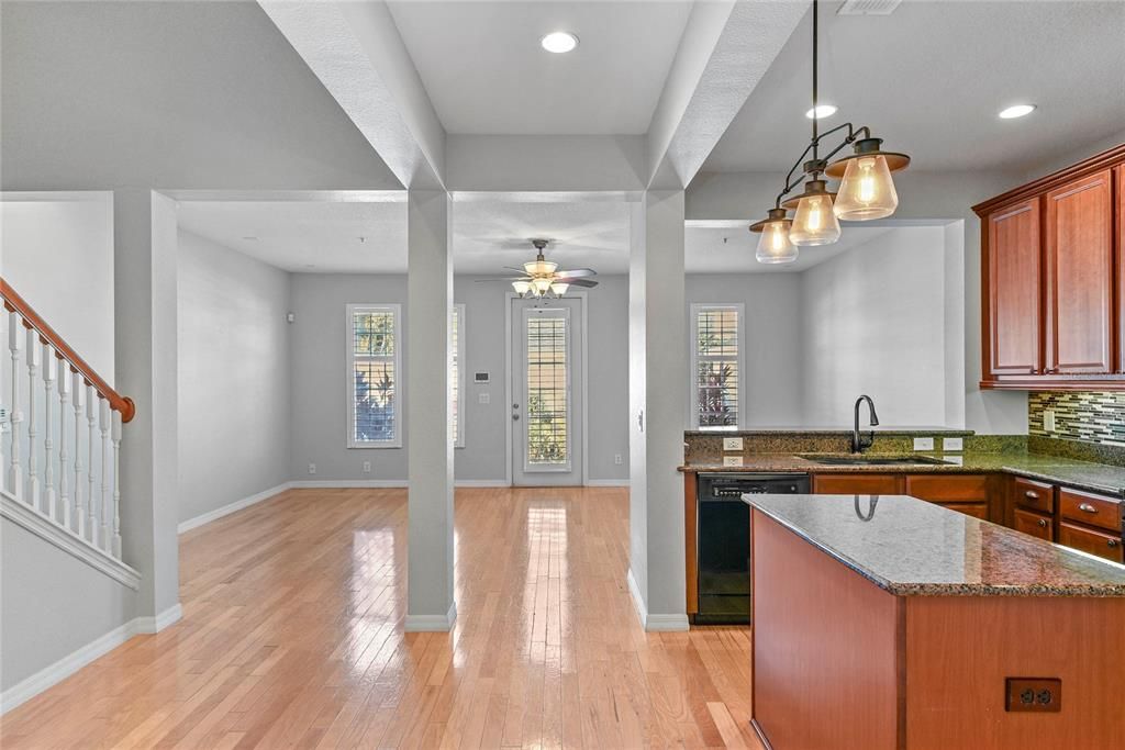 For Rent: $3,995 (2 beds, 2 baths, 1897 Square Feet)