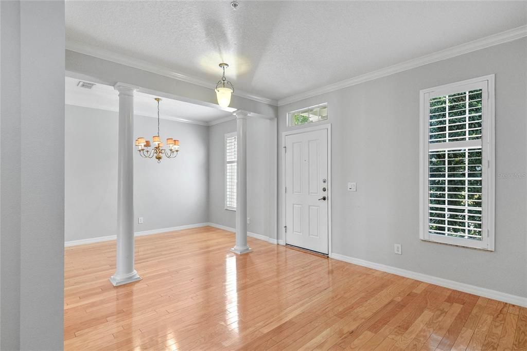 For Rent: $3,995 (2 beds, 2 baths, 1897 Square Feet)