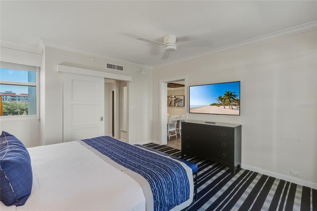 На продажу: $1,090,000 (1 спален, 1 ванн, 732 Квадратных фут)