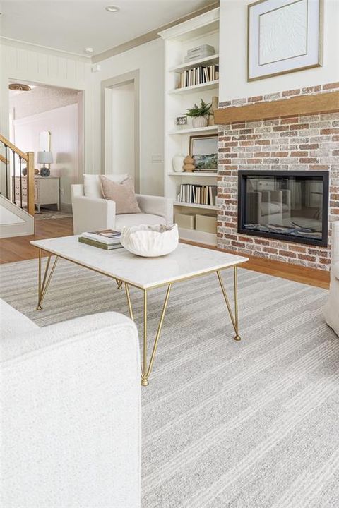 待售: $1,295,000 (4 贝兹, 4 浴室, 3380 平方英尺)