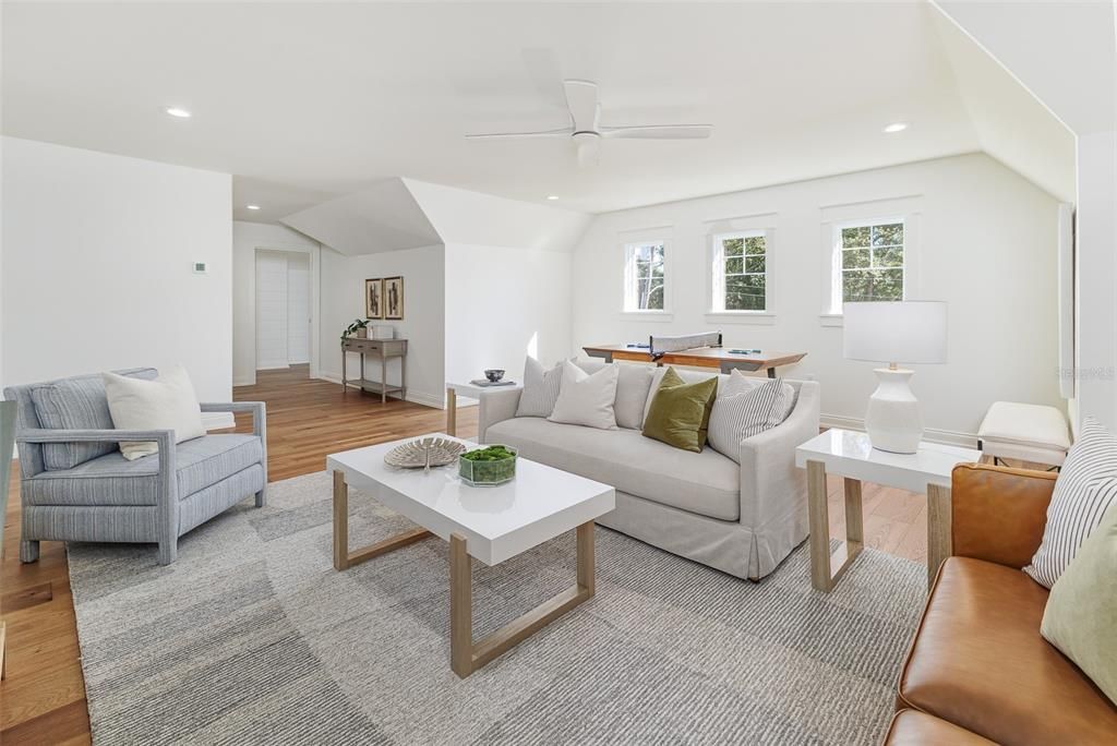 待售: $1,295,000 (4 贝兹, 4 浴室, 3380 平方英尺)