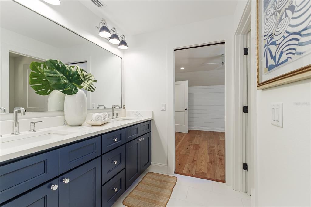 待售: $1,295,000 (4 贝兹, 4 浴室, 3380 平方英尺)