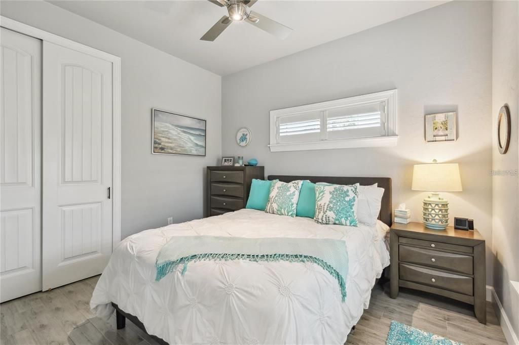 For Sale: $449,000 (1 beds, 1 baths, 780 Square Feet)