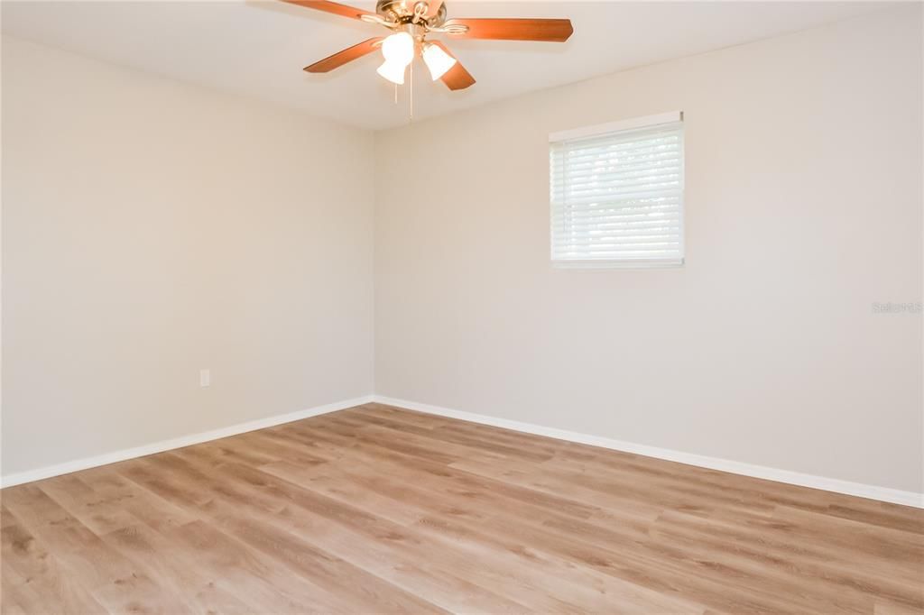 For Rent: $2,385 (3 beds, 2 baths, 1465 Square Feet)