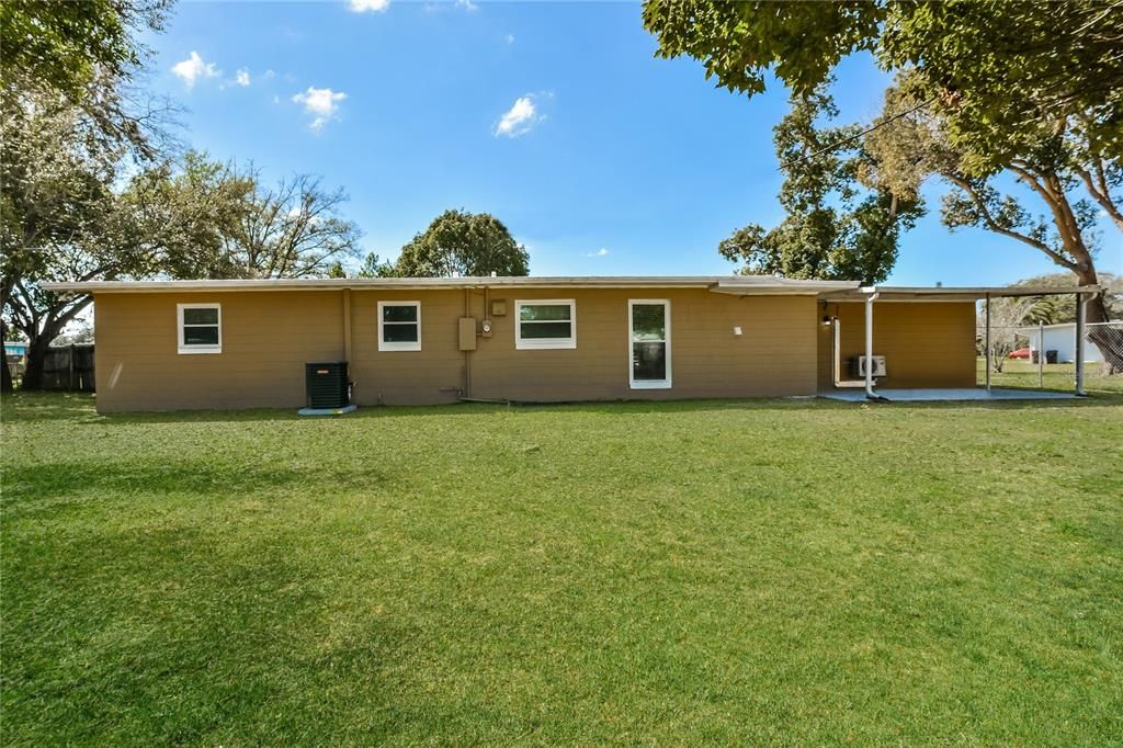 For Rent: $2,385 (3 beds, 2 baths, 1465 Square Feet)