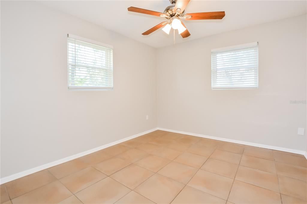 For Rent: $2,385 (3 beds, 2 baths, 1465 Square Feet)