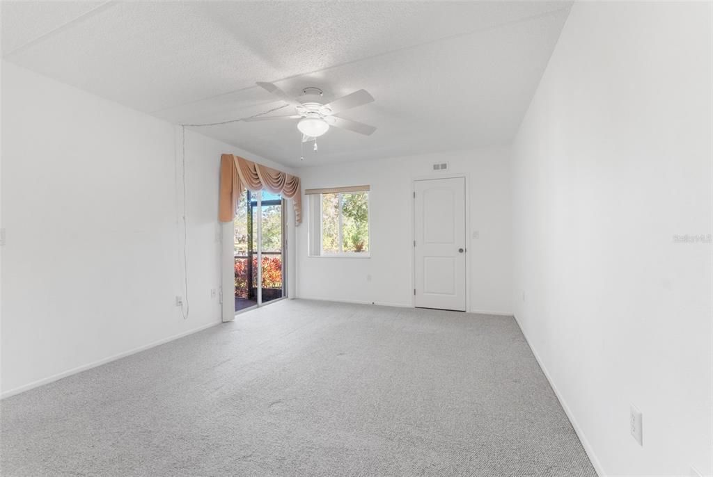 For Rent: $1,800 (2 beds, 2 baths, 1054 Square Feet)