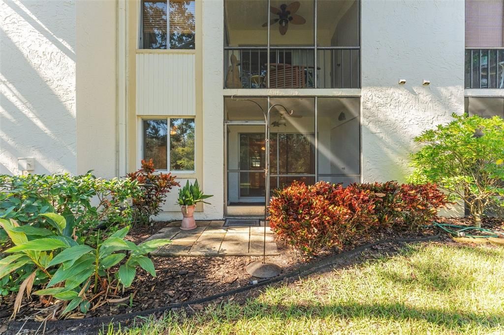 For Rent: $1,800 (2 beds, 2 baths, 1054 Square Feet)