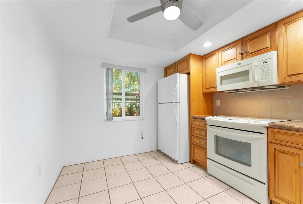 For Rent: $1,800 (2 beds, 2 baths, 1054 Square Feet)