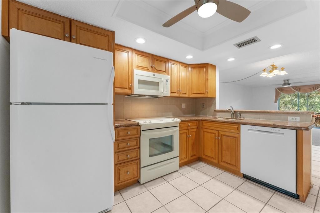 For Rent: $1,800 (2 beds, 2 baths, 1054 Square Feet)
