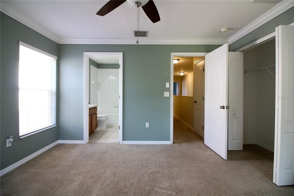 En Renta: $1,950 (4 camas, 3 baños, 1479 Pies cuadrados)