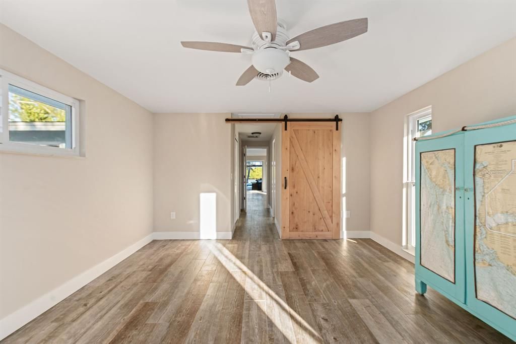 For Sale: $1,250,000 (2 beds, 2 baths, 1599 Square Feet)