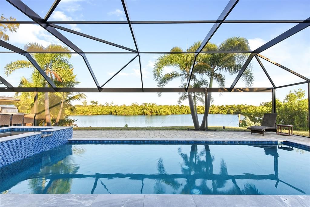 For Sale: $1,250,000 (2 beds, 2 baths, 1599 Square Feet)