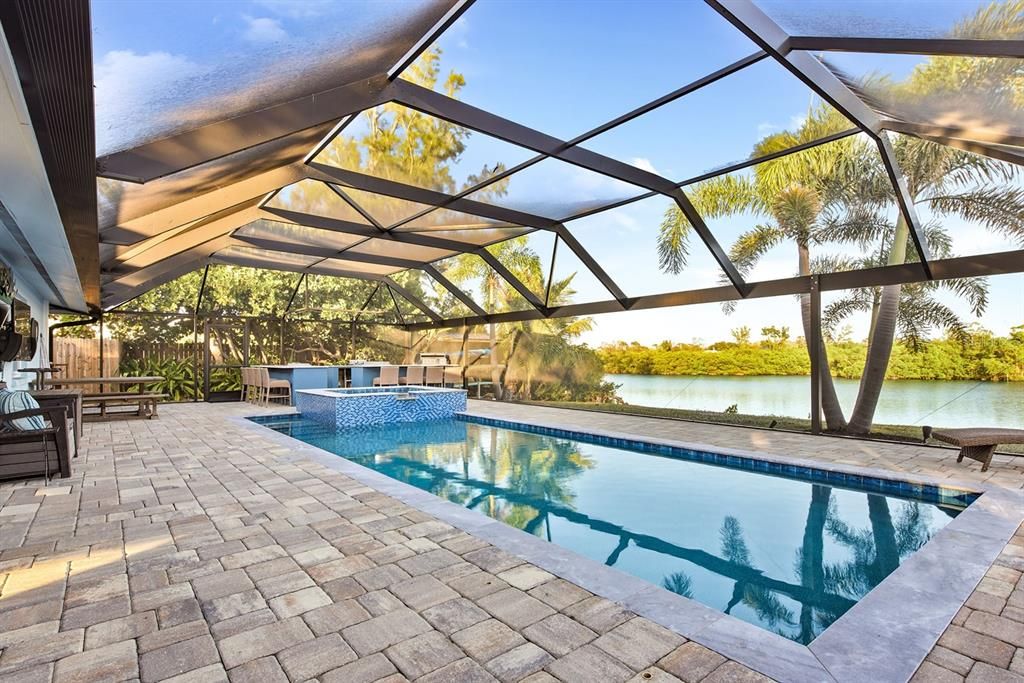 For Sale: $1,250,000 (2 beds, 2 baths, 1599 Square Feet)