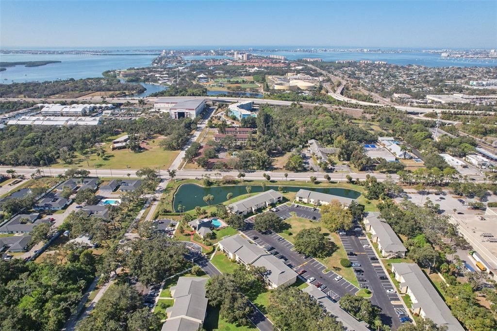 For Sale: $240,000 (2 beds, 2 baths, 1098 Square Feet)