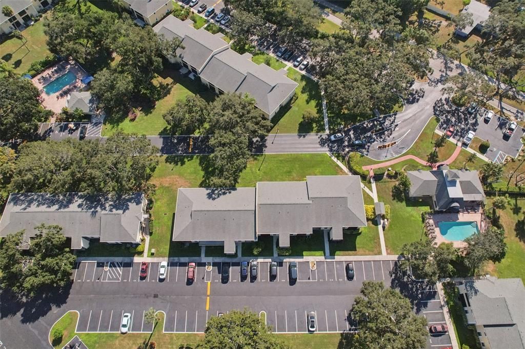 For Sale: $240,000 (2 beds, 2 baths, 1098 Square Feet)