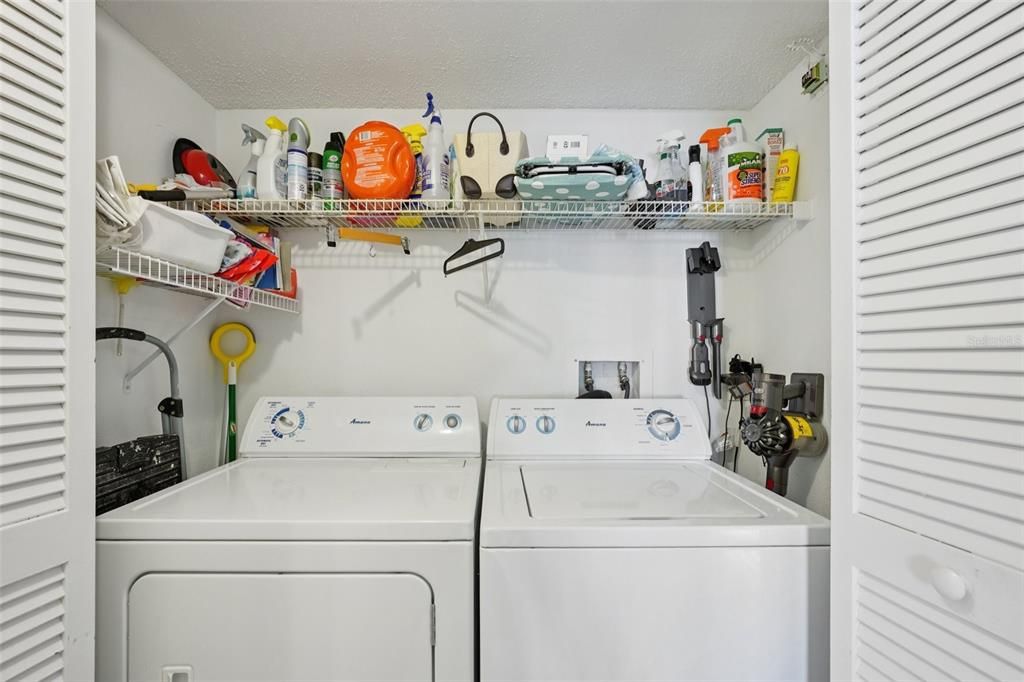 For Sale: $240,000 (2 beds, 2 baths, 1098 Square Feet)