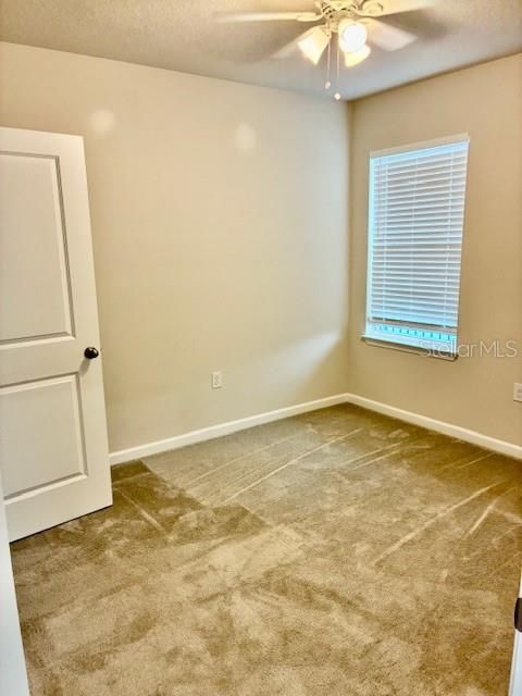 В аренду: $2,200 (3 спален, 2 ванн, 1808 Квадратных фут)