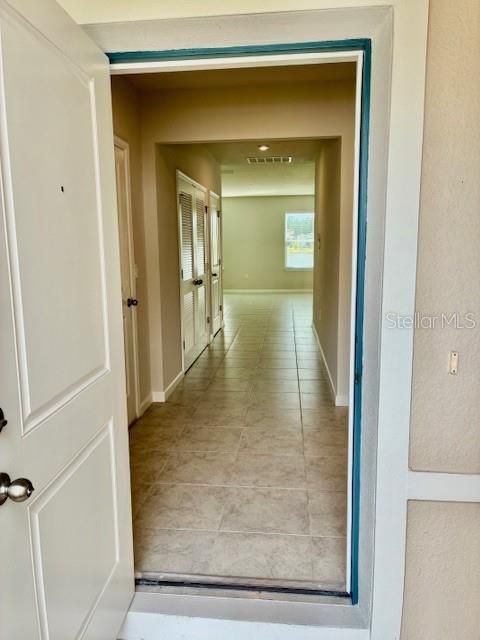 В аренду: $2,200 (3 спален, 2 ванн, 1808 Квадратных фут)