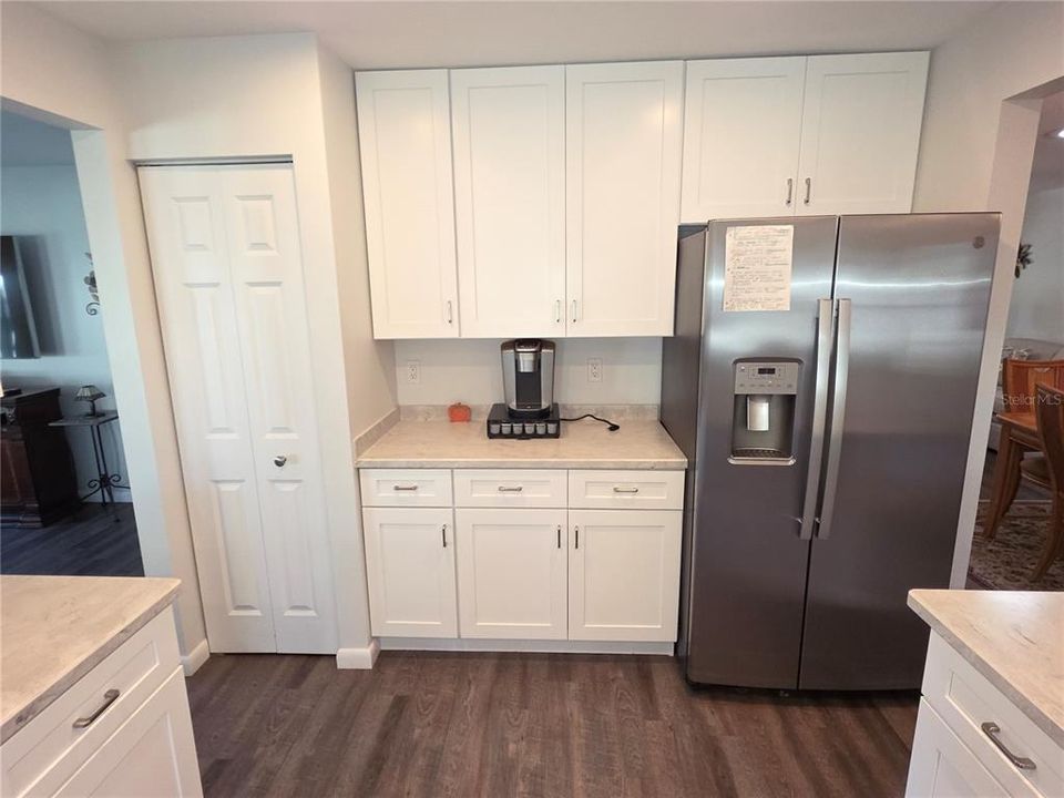 合同活跃: $339,000 (2 贝兹, 2 浴室, 1744 平方英尺)