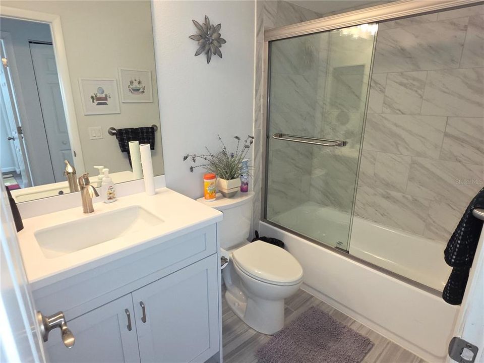 合同活跃: $339,000 (2 贝兹, 2 浴室, 1744 平方英尺)