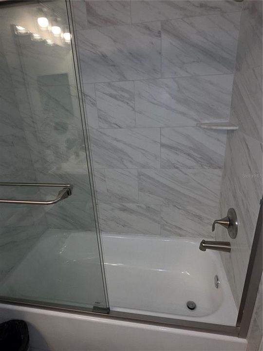 合同活跃: $339,000 (2 贝兹, 2 浴室, 1744 平方英尺)