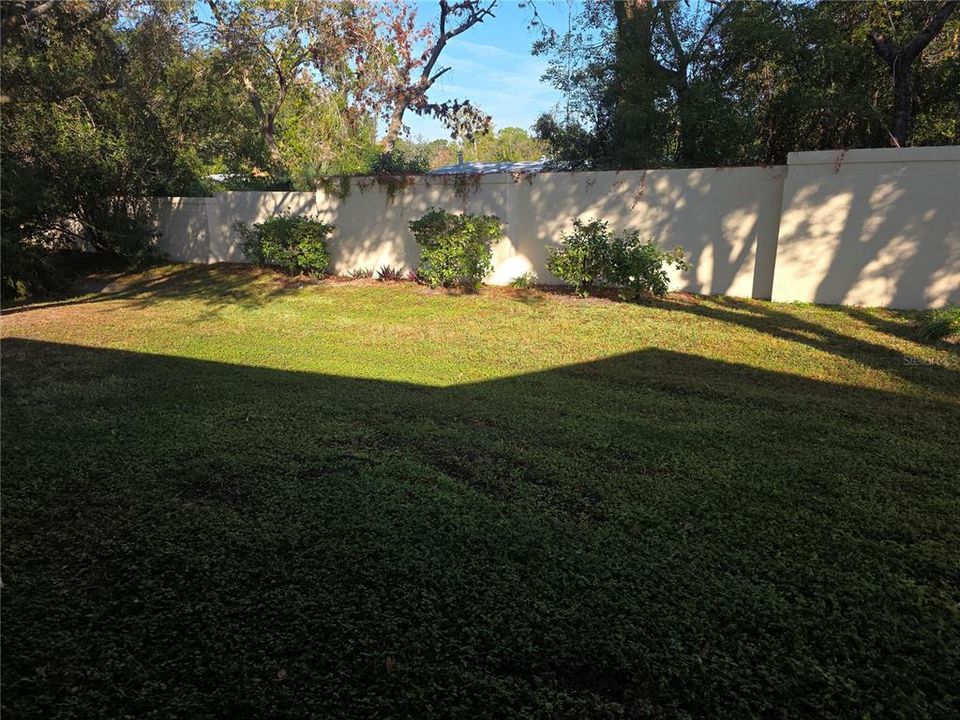 合同活跃: $339,000 (2 贝兹, 2 浴室, 1744 平方英尺)