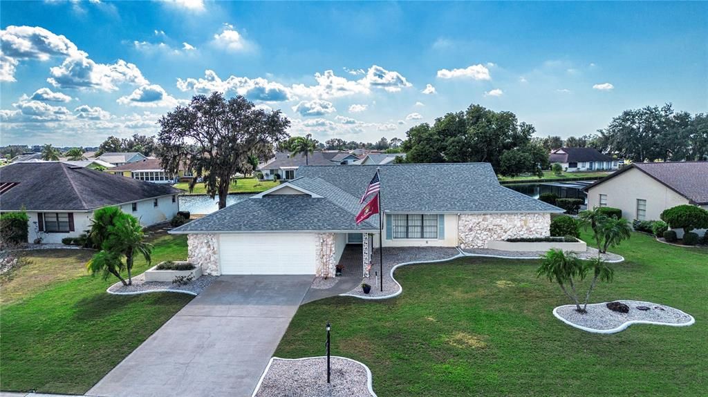 En Venta: $425,000 (2 camas, 2 baños, 2213 Pies cuadrados)