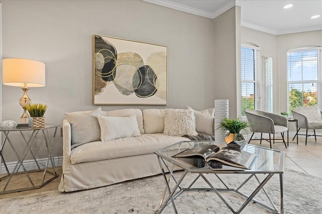 待售: $275,000 (2 贝兹, 2 浴室, 1230 平方英尺)