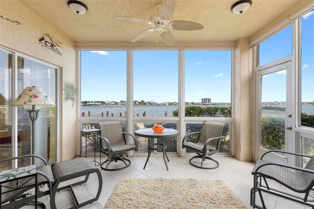 En Venta: $749,900 (3 camas, 2 baños, 1614 Pies cuadrados)