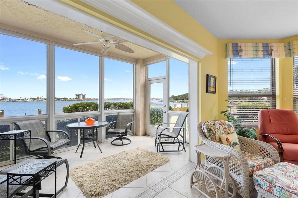 En Venta: $749,900 (3 camas, 2 baños, 1614 Pies cuadrados)