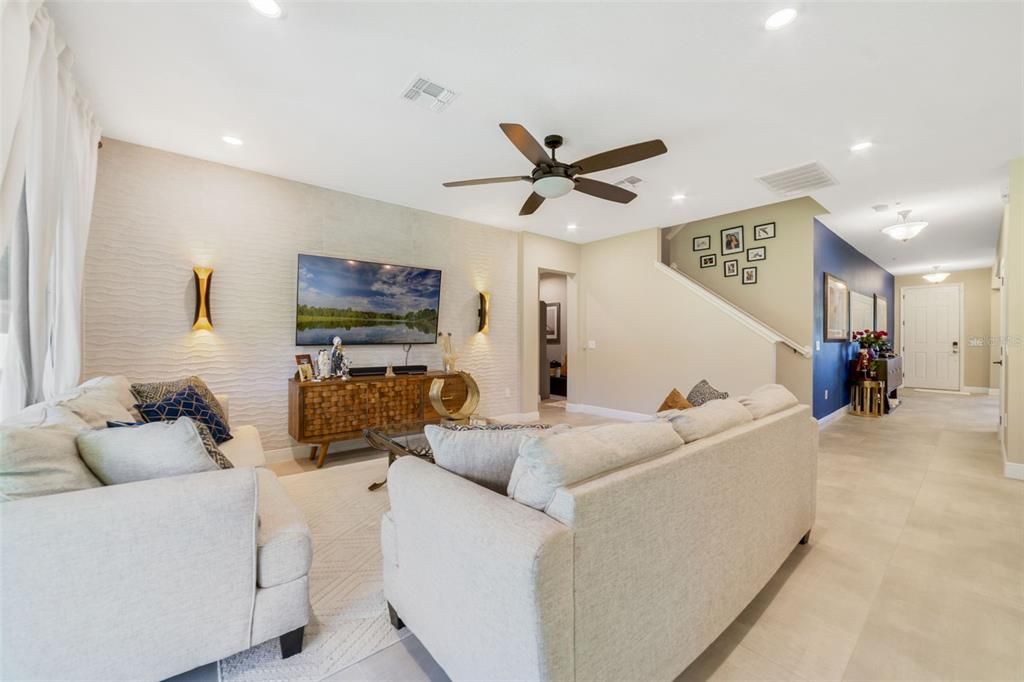 En Venta: $800,000 (5 camas, 3 baños, 3528 Pies cuadrados)