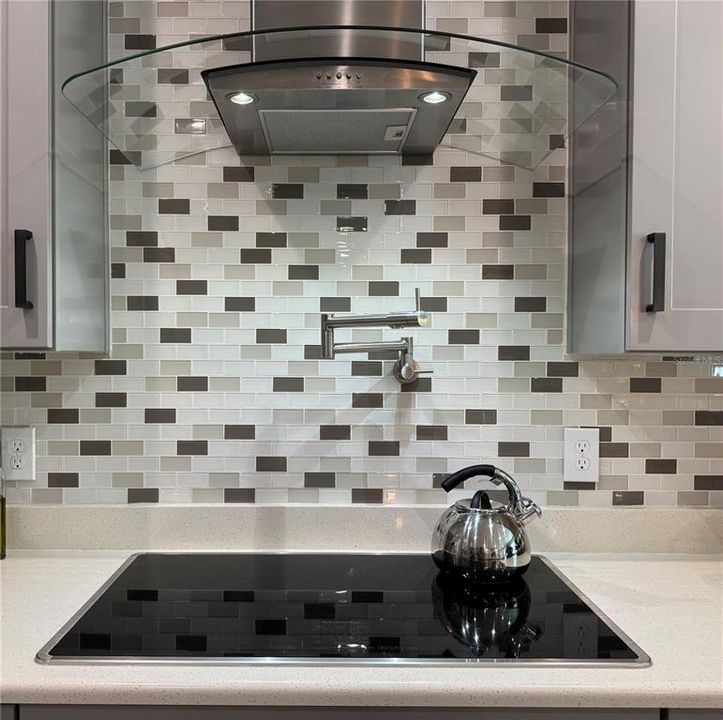 En Venta: $800,000 (5 camas, 3 baños, 3528 Pies cuadrados)