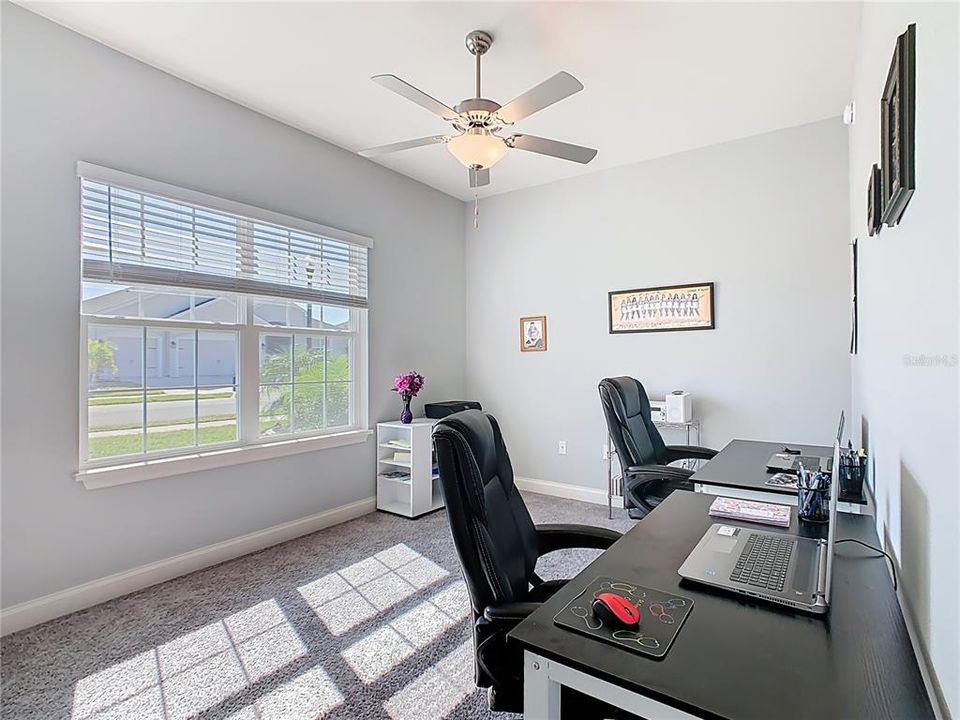 待售: $559,900 (5 贝兹, 3 浴室, 3092 平方英尺)