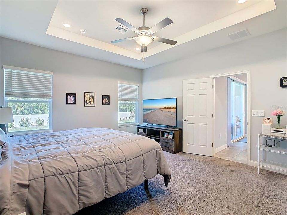 待售: $559,900 (5 贝兹, 3 浴室, 3092 平方英尺)