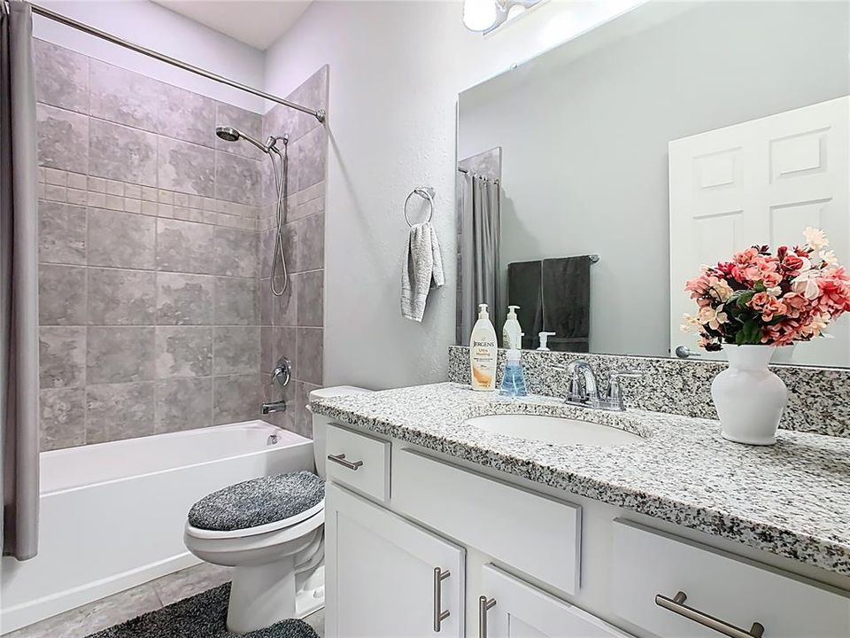 待售: $559,900 (5 贝兹, 3 浴室, 3092 平方英尺)