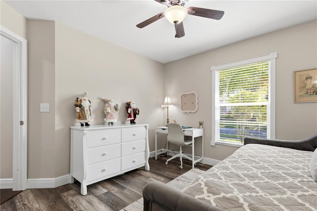 Active With Contract: $625,000 (3 beds, 2 baths, 1882 Square Feet)