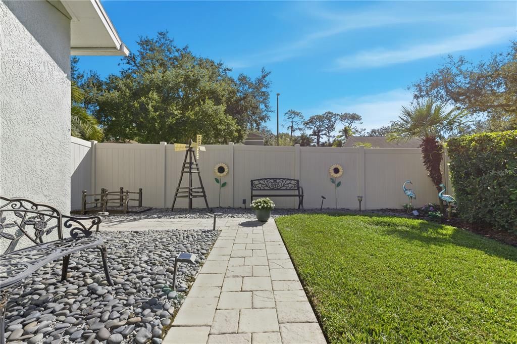 Active With Contract: $625,000 (3 beds, 2 baths, 1882 Square Feet)