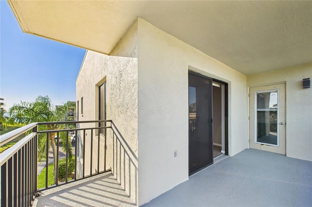 For Rent: $1,850 (2 beds, 2 baths, 1023 Square Feet)