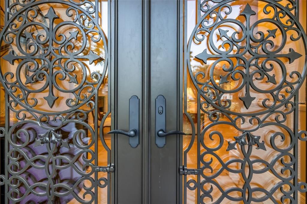 For Sale: $2,345,000 (4 beds, 4 baths, 4820 Square Feet)